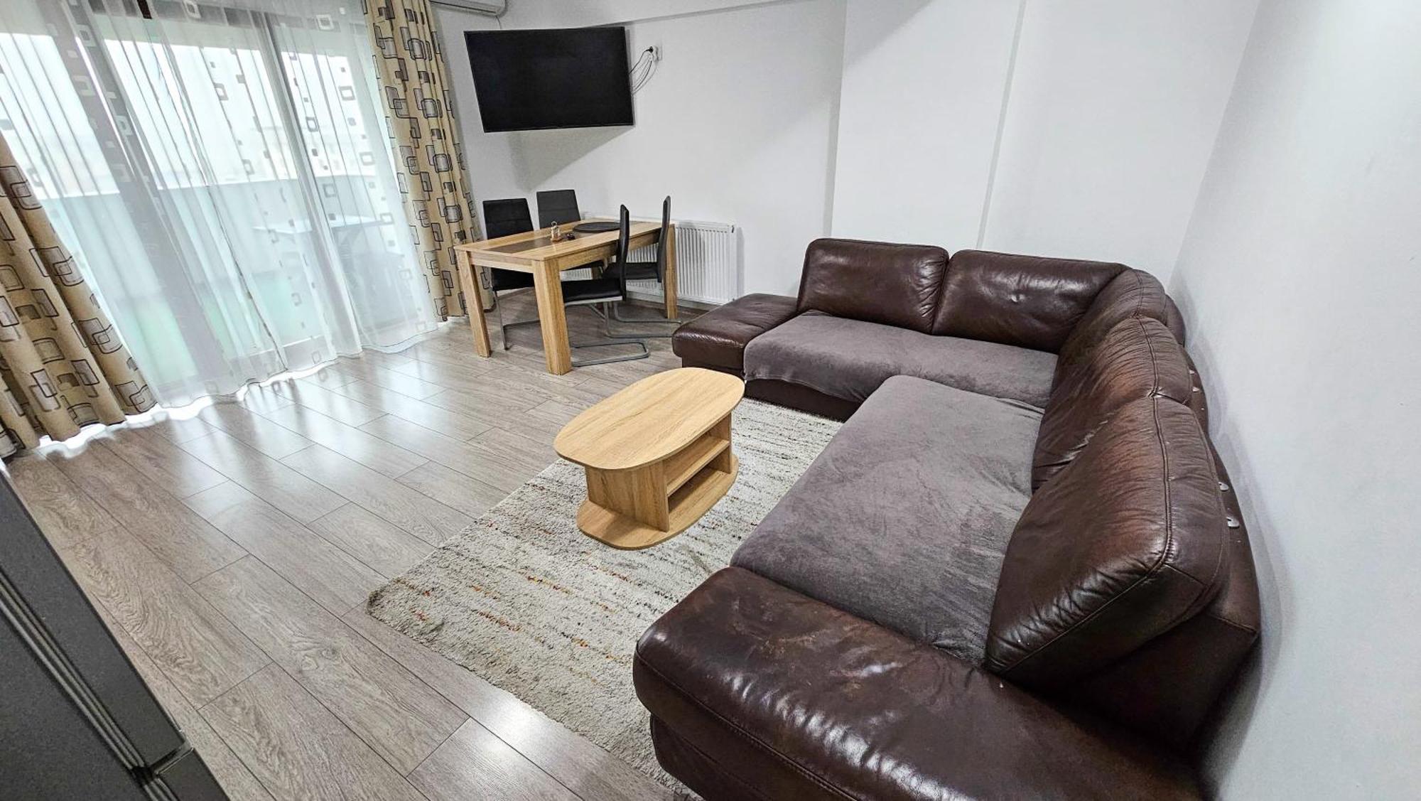 Apartament Dem Radulescu 3 Camere! Râmnicu Vâlcea Εξωτερικό φωτογραφία