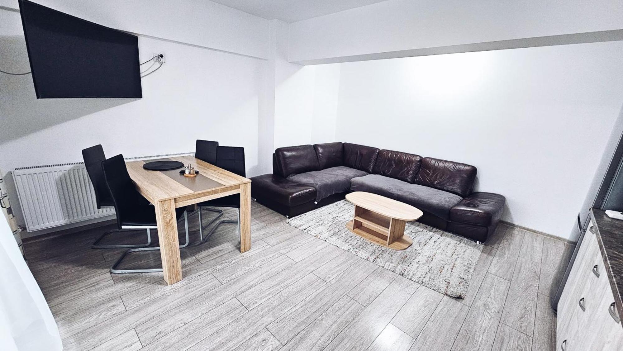 Apartament Dem Radulescu 3 Camere! Râmnicu Vâlcea Εξωτερικό φωτογραφία